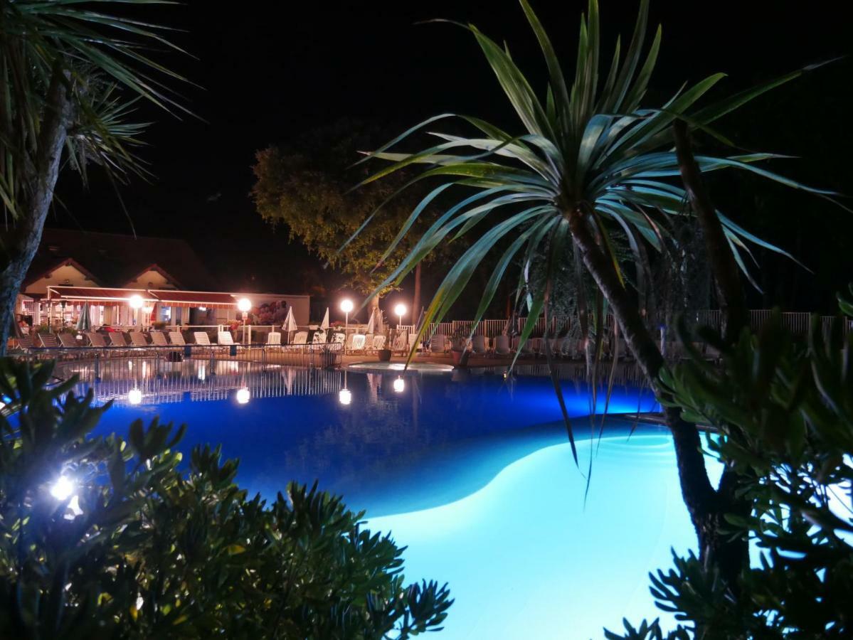 Camping Officiel Siblu Les Pierres Couchees Saint-Brevin-les-Pins 외부 사진